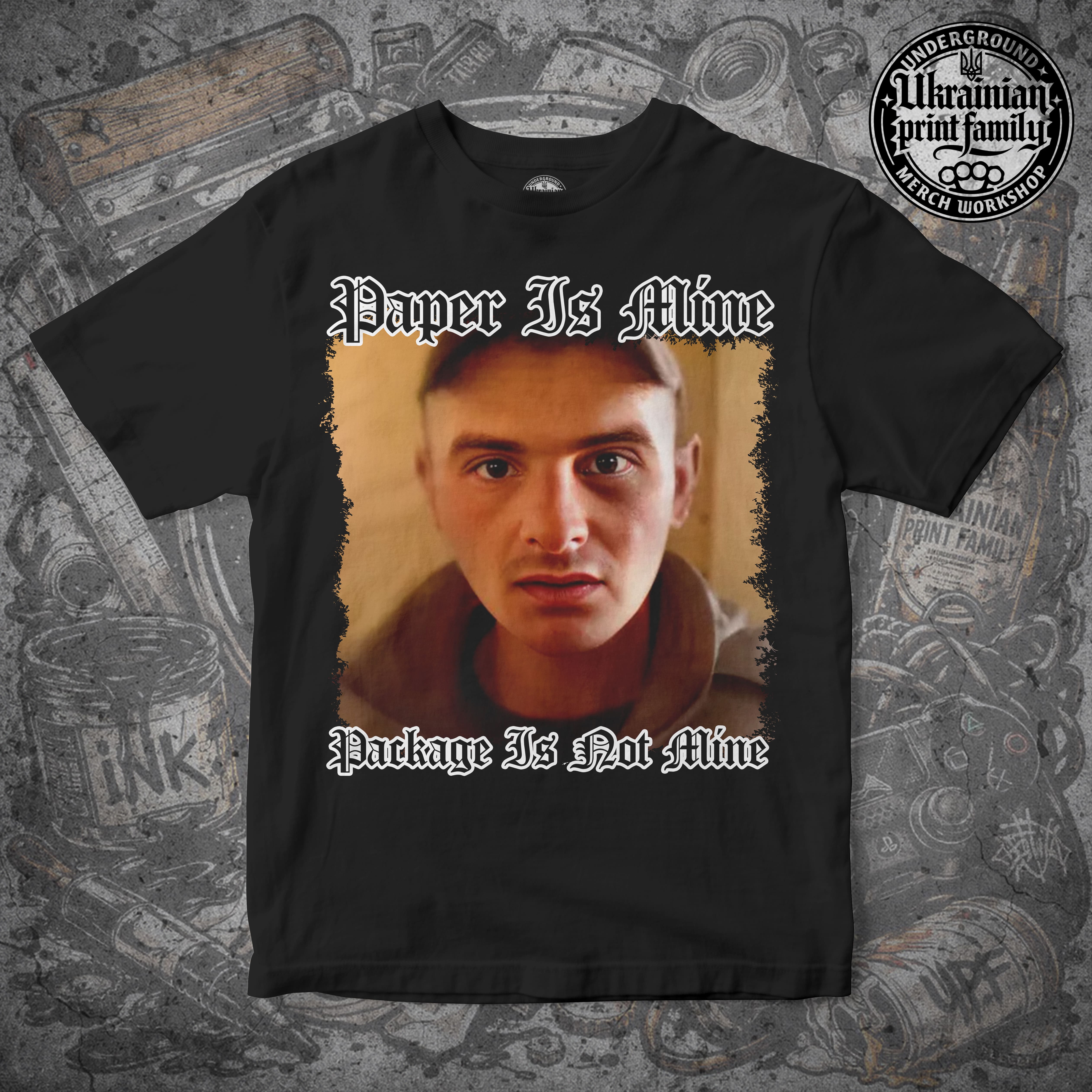 Футболка з принтом «PAPER IS MINE»